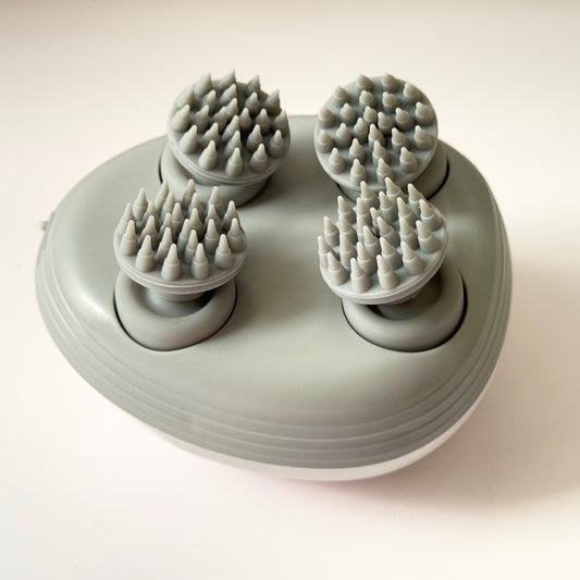 Purr & Paw Relaxer™ — 4-Head Pet Massager (White-Gray) 🐱🐶💆♀️