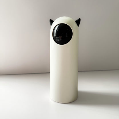 Kitty Laser Play — Cat-Ear Edition 🐱🔴