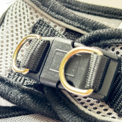 Adjustable Cat Harness & Leash Set – No-Pull, Soft & Breathable (S/M, 3 Colors) 🐾