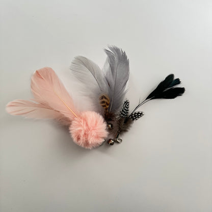 🐾 Feather with Bell for Cat Wand Toy (5 Colors) 🎀