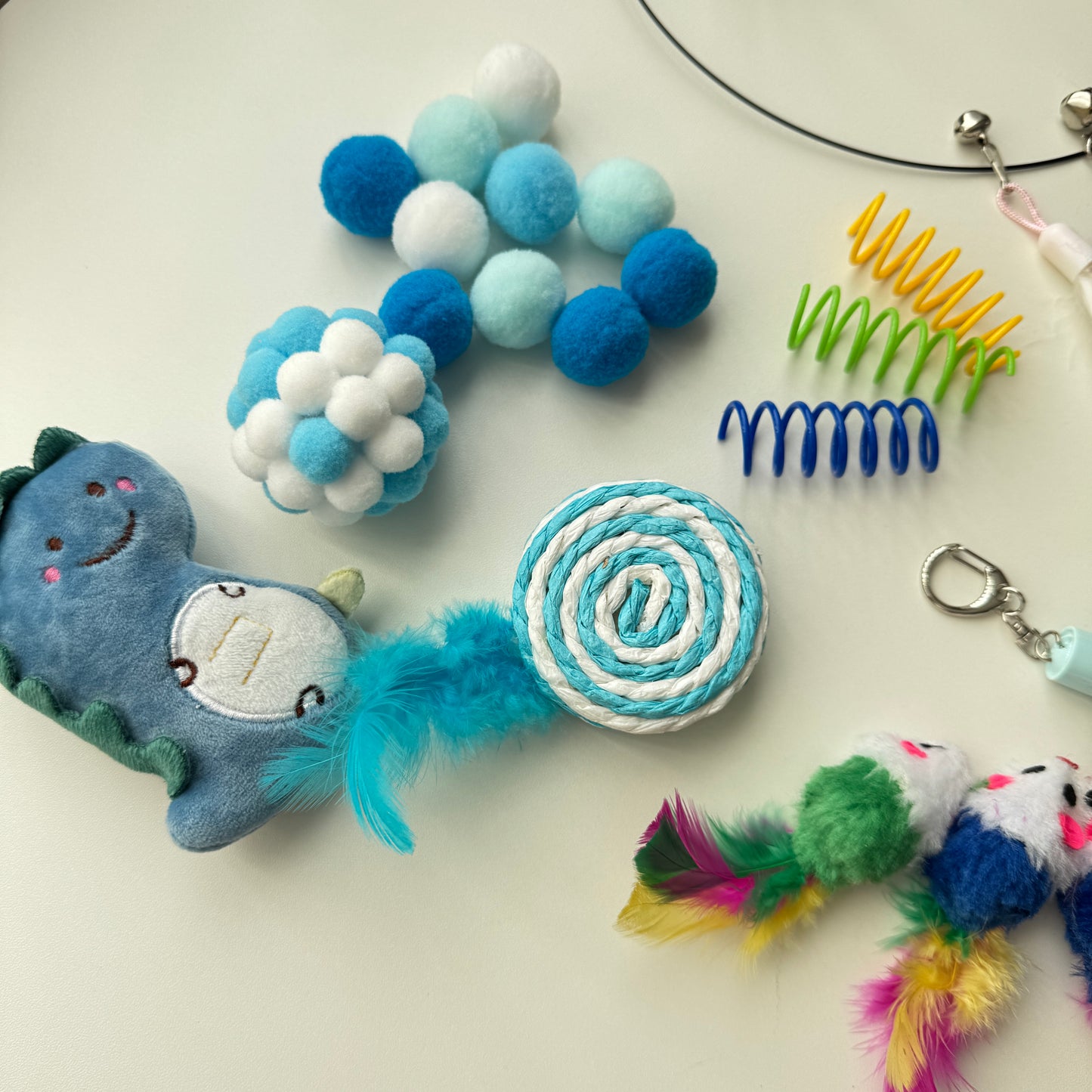 💙 Calm Chase Box  Blue Cat Toy Box