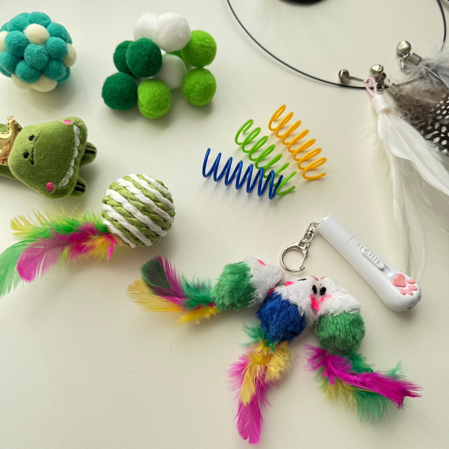 🌿 Fresh Paws Box  Green Cat Toy Box