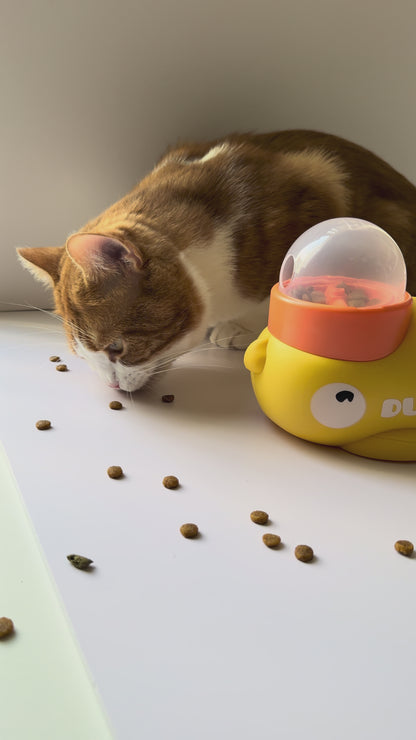 🐾 Interactive Yellow Duck Toy for Cats 🦆